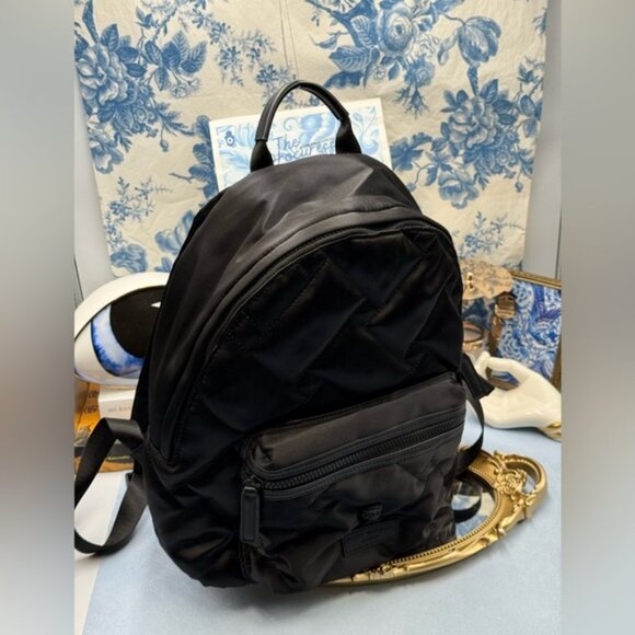 🆕 KURT GEIGER LONDON 🧿 NWOT Recycled Nylon Drench Zip Backpack, Black Nylon - Picture 3 of 16